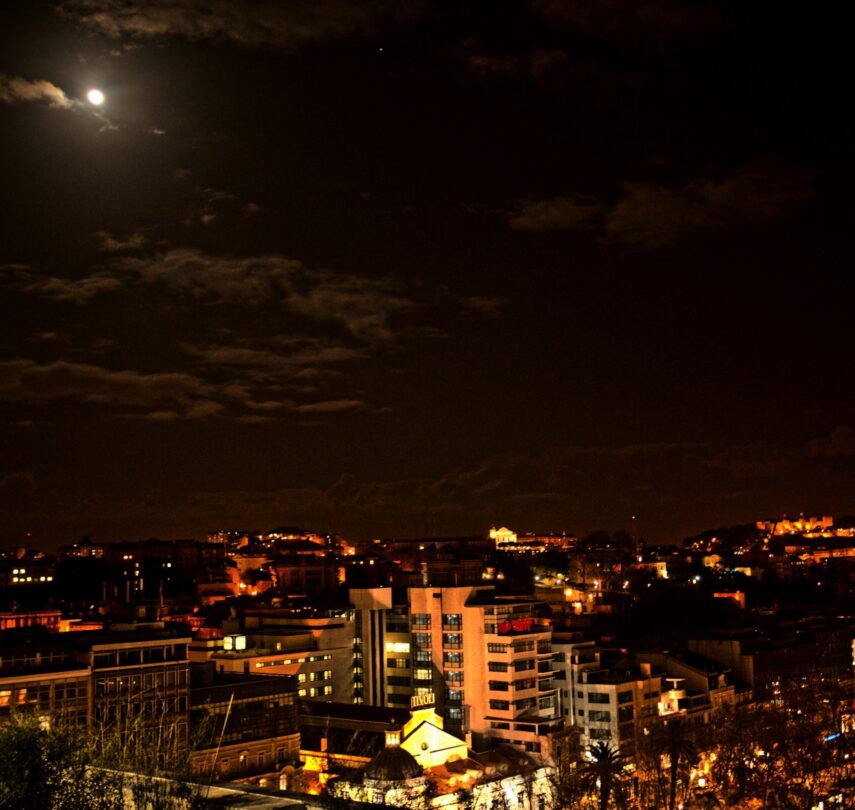 Lissabon-bei-Nacht-16.01.2014-Large
